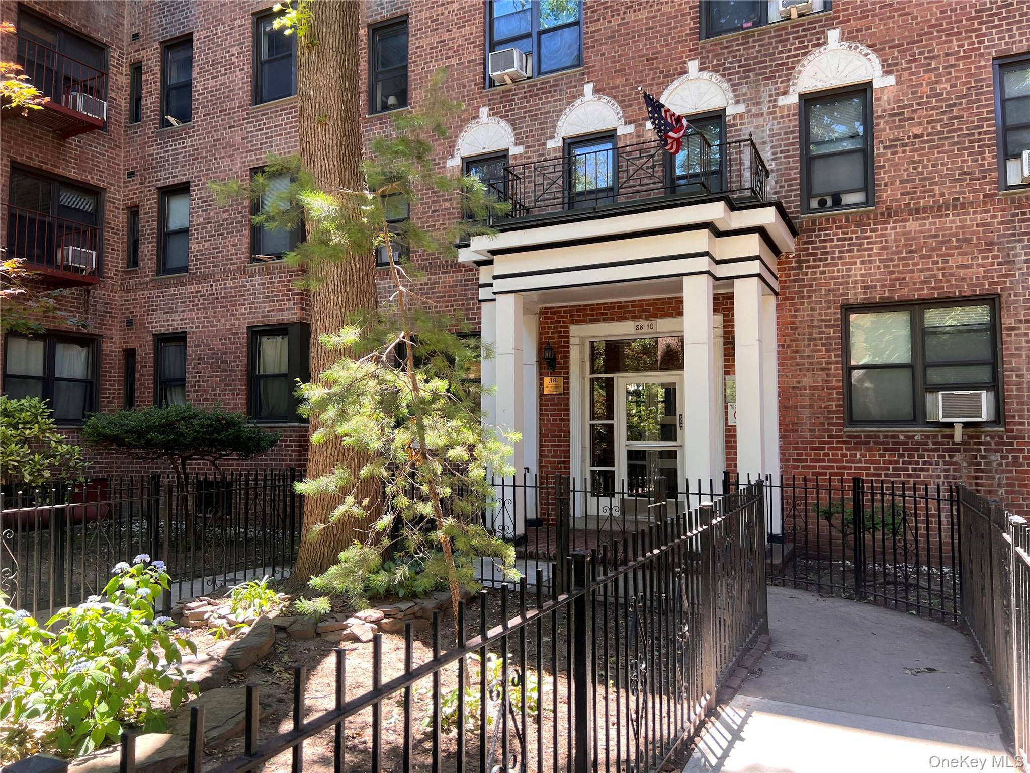 88-10 34 AVE #6A, Jackson Heights, NY 11372
