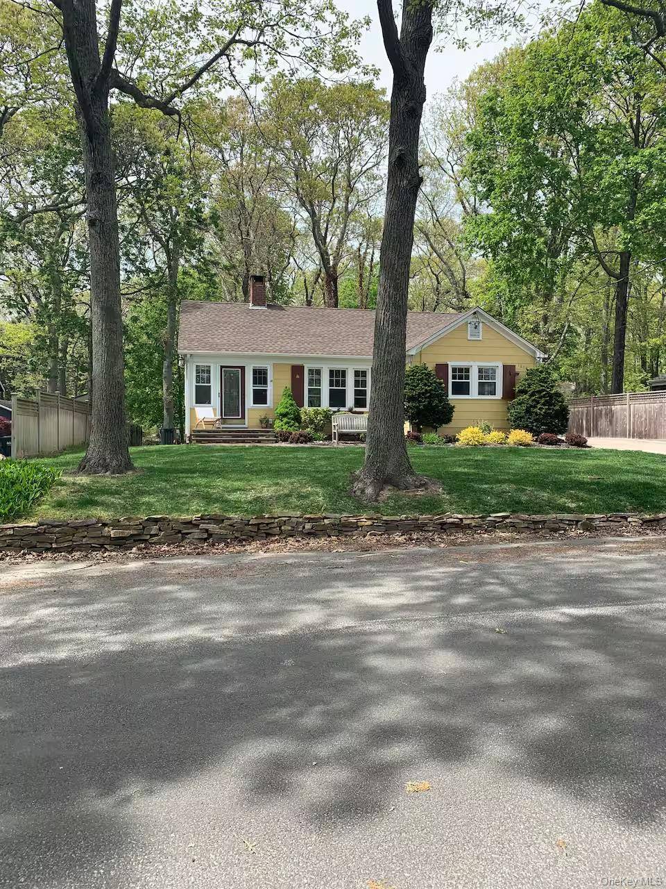 1240 West RD, Cutchogue, NY 11935