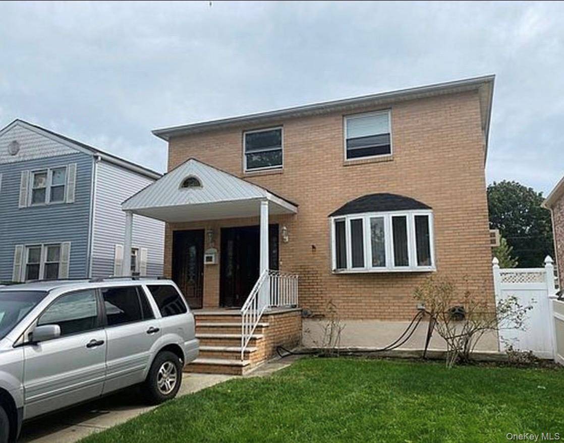 239-30 87th AVE, Bellerose, NY 11426