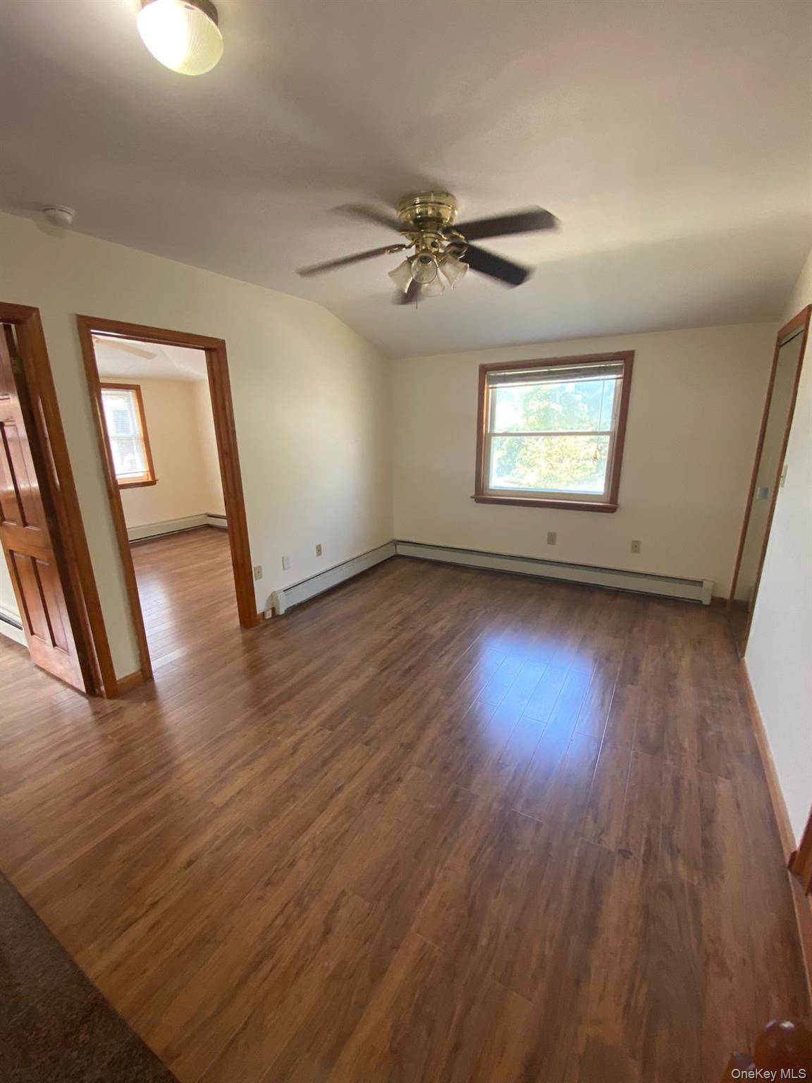 239-30 87th AVE, Bellerose, NY 11426