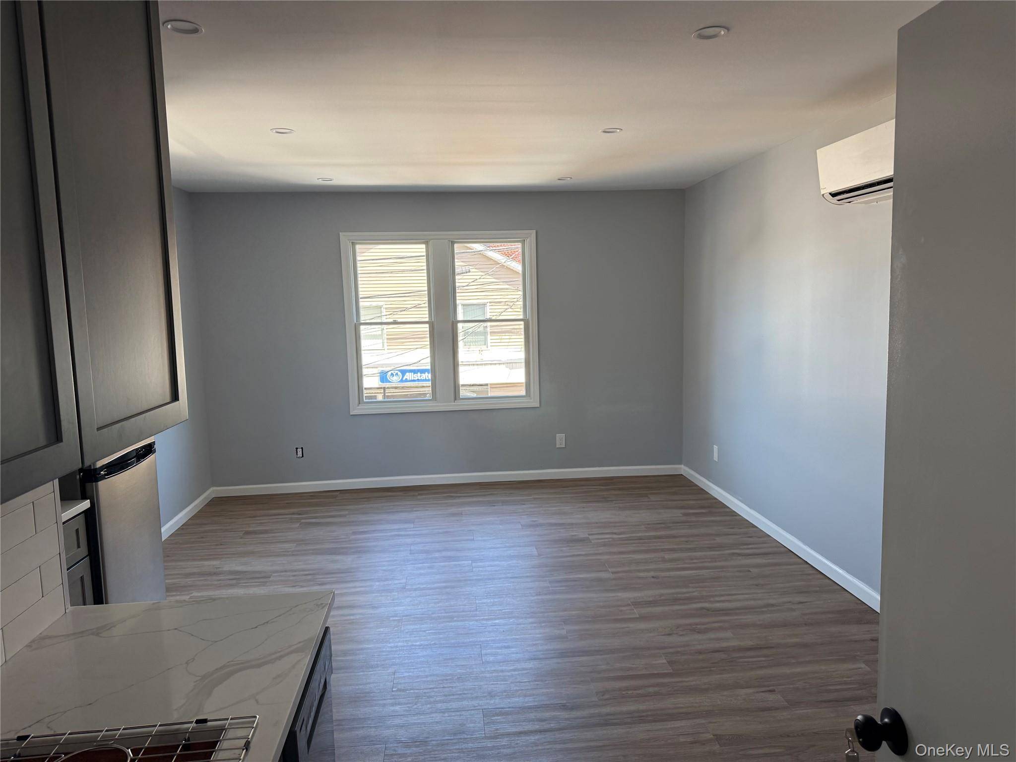 10-12 Main ST #1, Kings Park, NY 11754