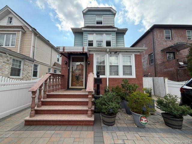 10316 120th ST, Richmond Hill, NY 11419