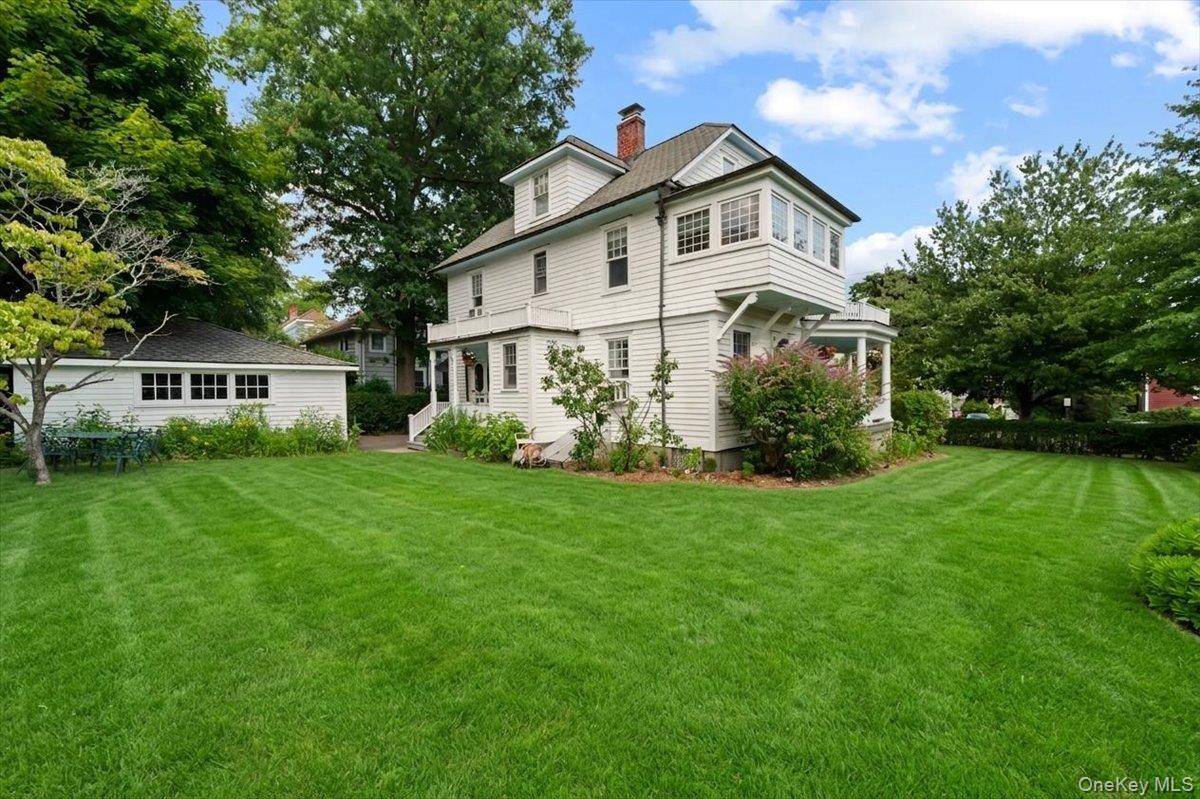 126 Greenridge AVE, White Plains, NY 10605
