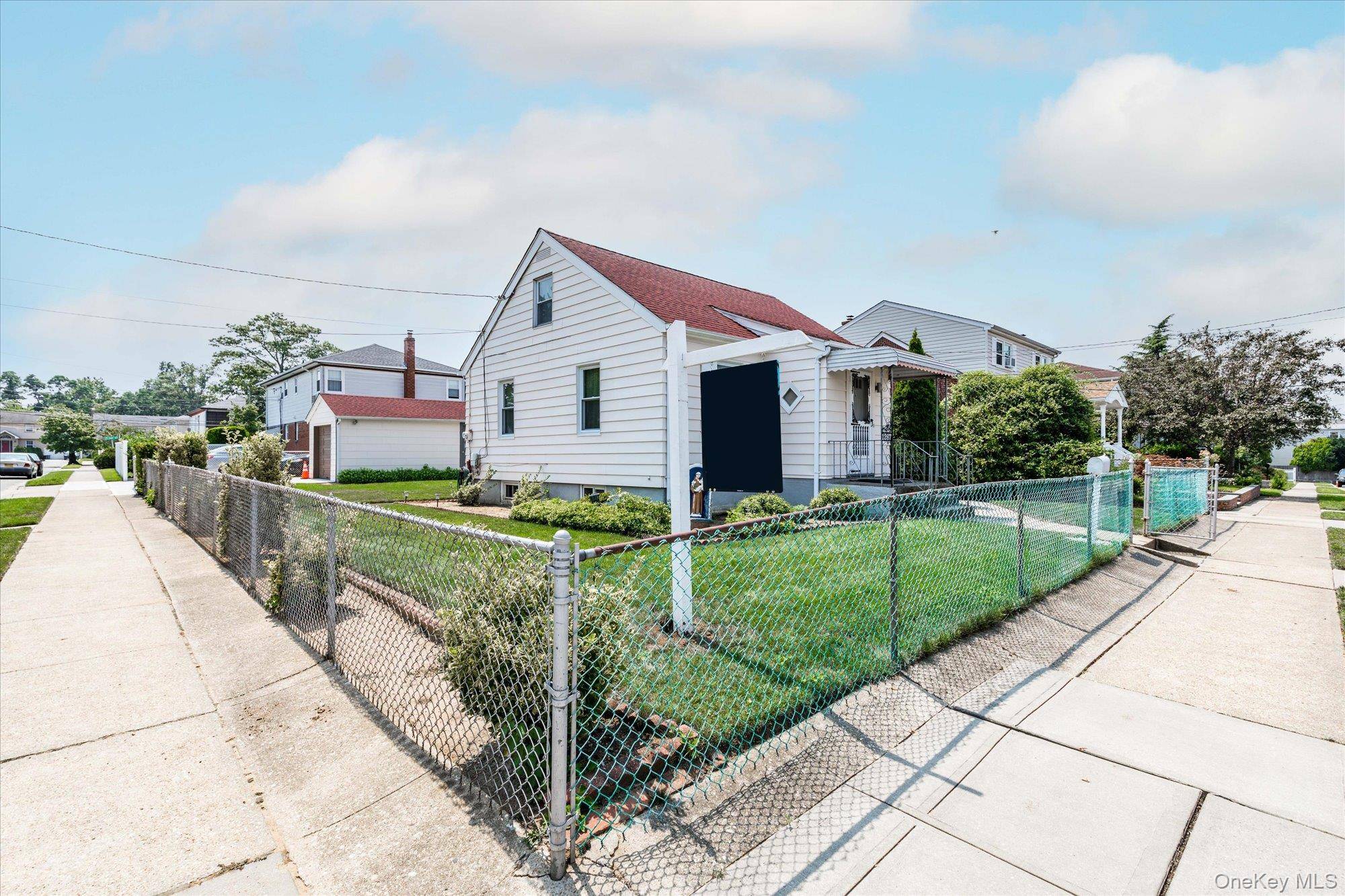 1267 Nelson ST, Elmont, NY 11003