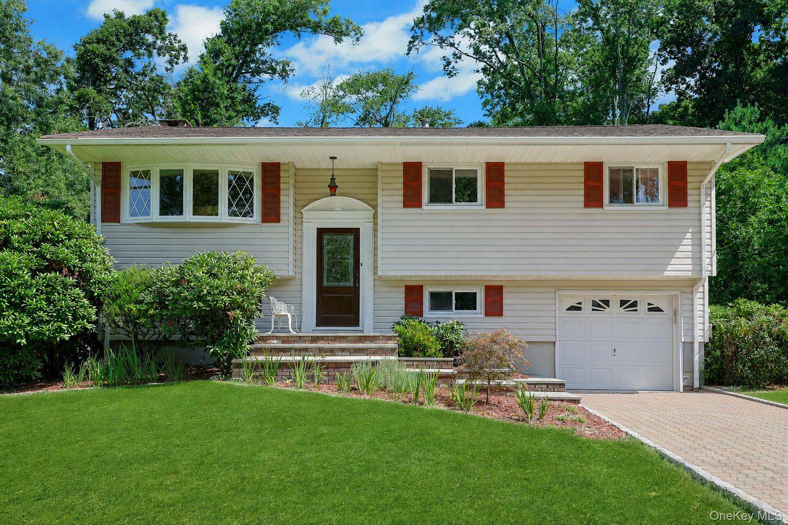 19 Von Beaste LN, Congers, NY 10920