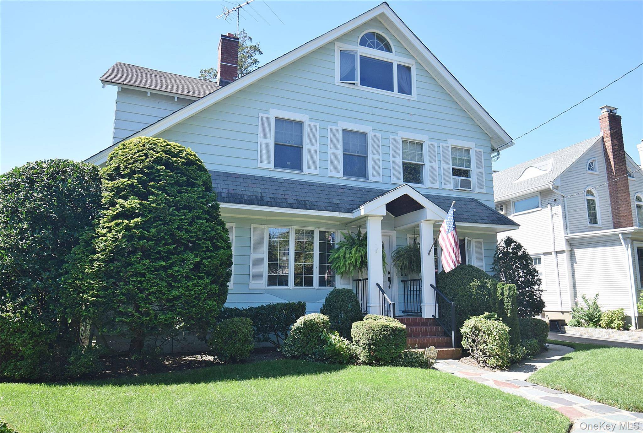 4144 Westmoreland ST, Little Neck, NY 11363