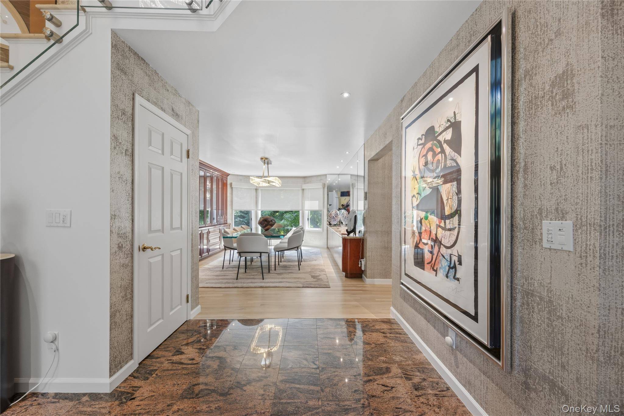 6 Canterbury CT, Briarcliff Manor, NY 10510