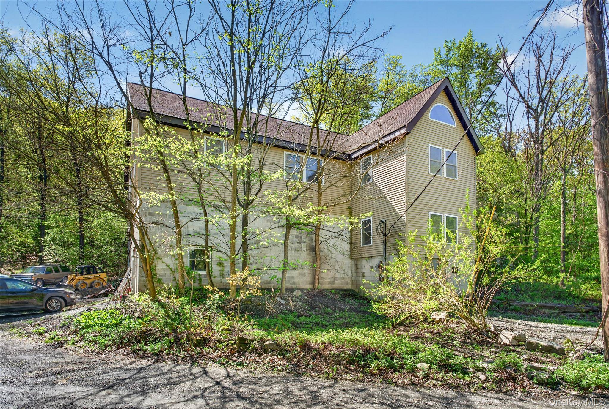 12 Summit TRL, Blooming Grove, NY 10950