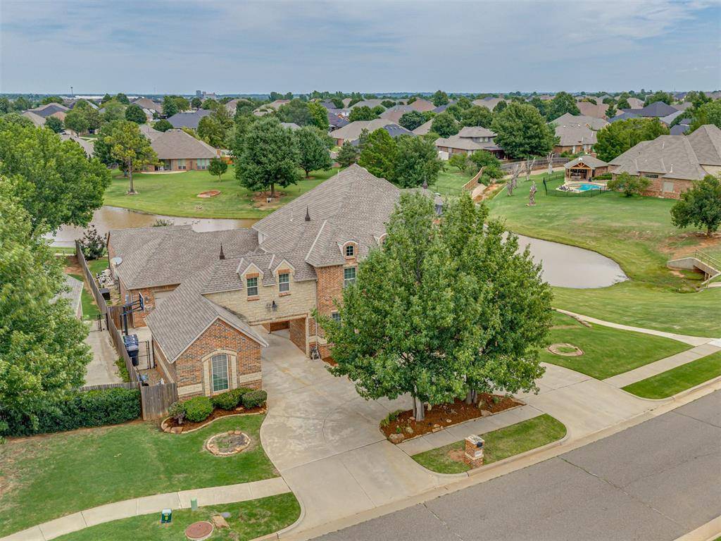 9525 SW 35th TER, Oklahoma City, OK 73179