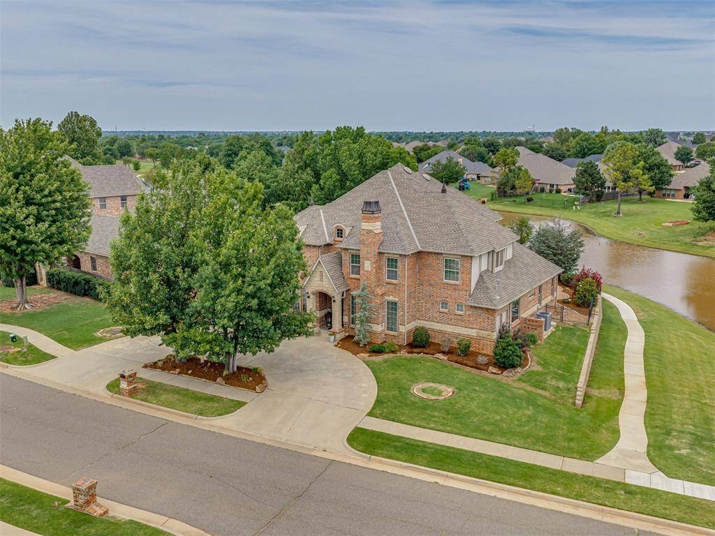 9525 SW 35th TER, Oklahoma City, OK 73179