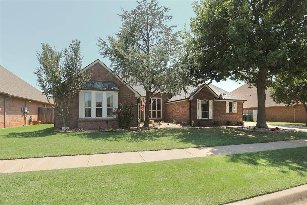 9412 SW 32nd TER, Oklahoma City, OK 73179