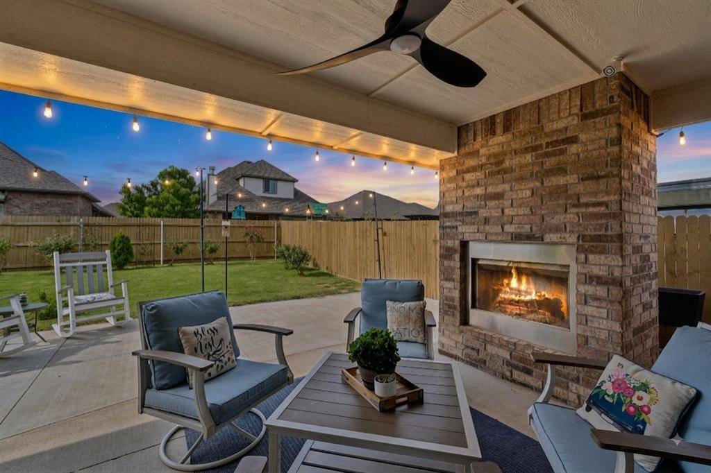9040 NW 119th ST, Yukon, OK 73099
