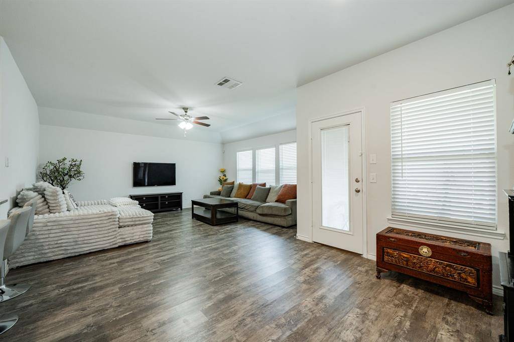3116 Crystal Way, Royse City, TX 75189