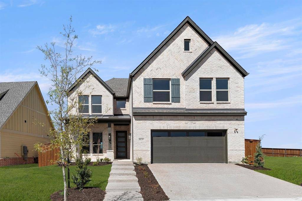 813 Golden Galaxy Way, Lucas, TX 75098