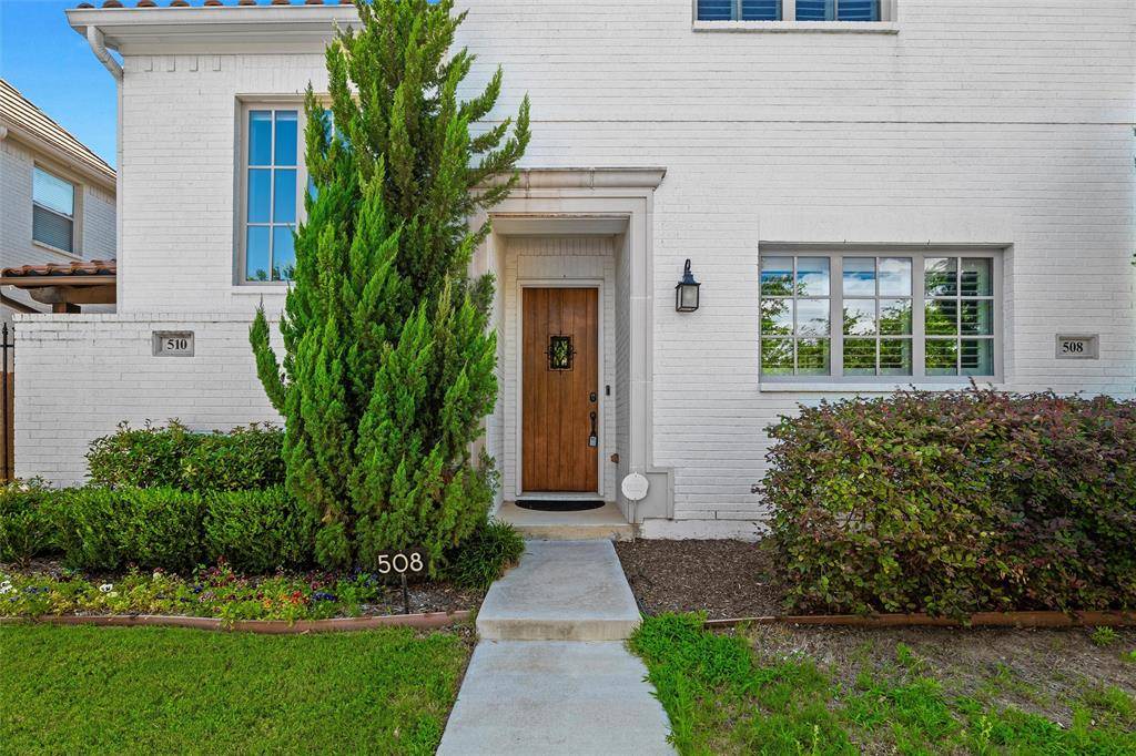 508 Sheer Bliss Lane, Fort Worth, TX 76114