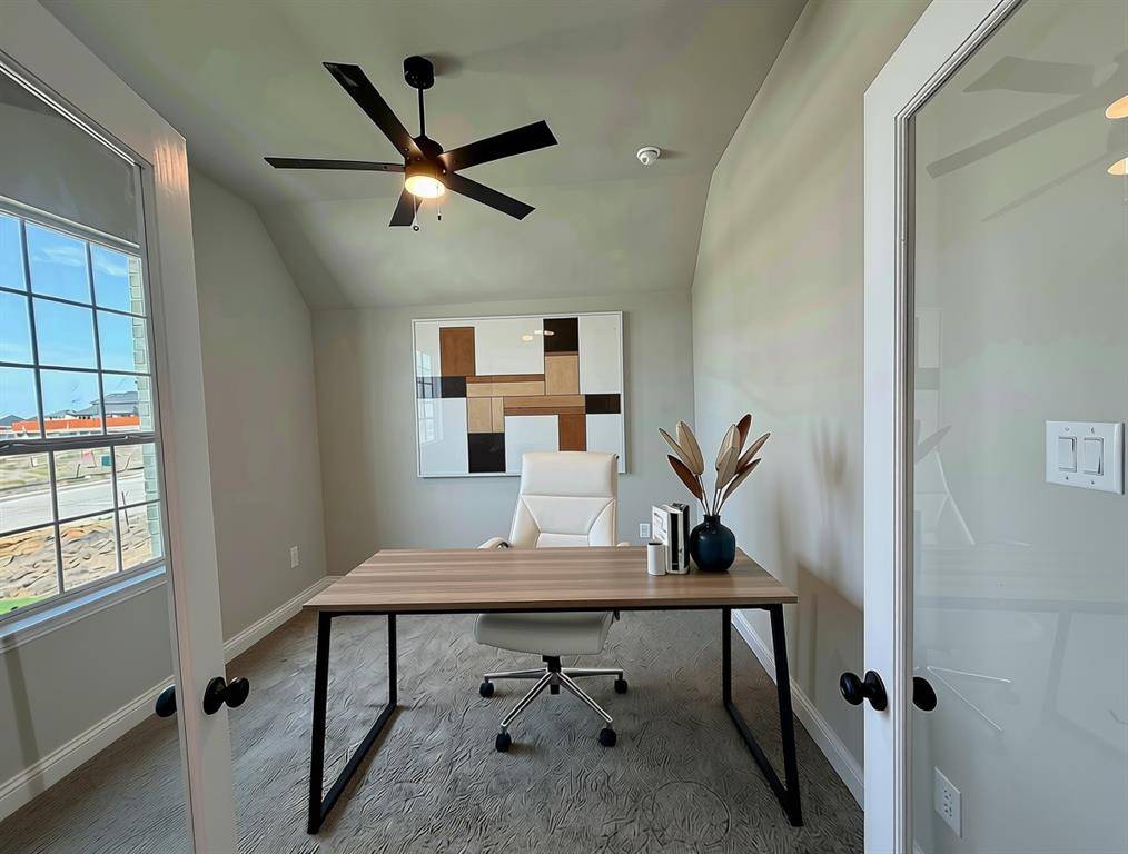2914 Bridgepoint Street, Crandall, TX 75114