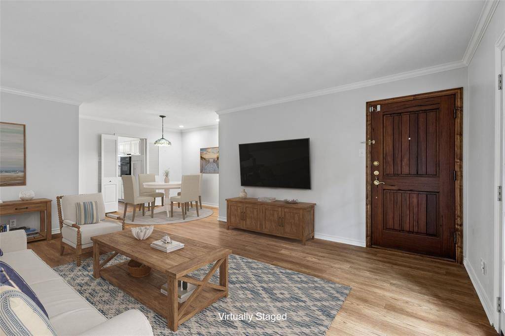 10021 Regal Park Lane #108, Dallas, TX 75230