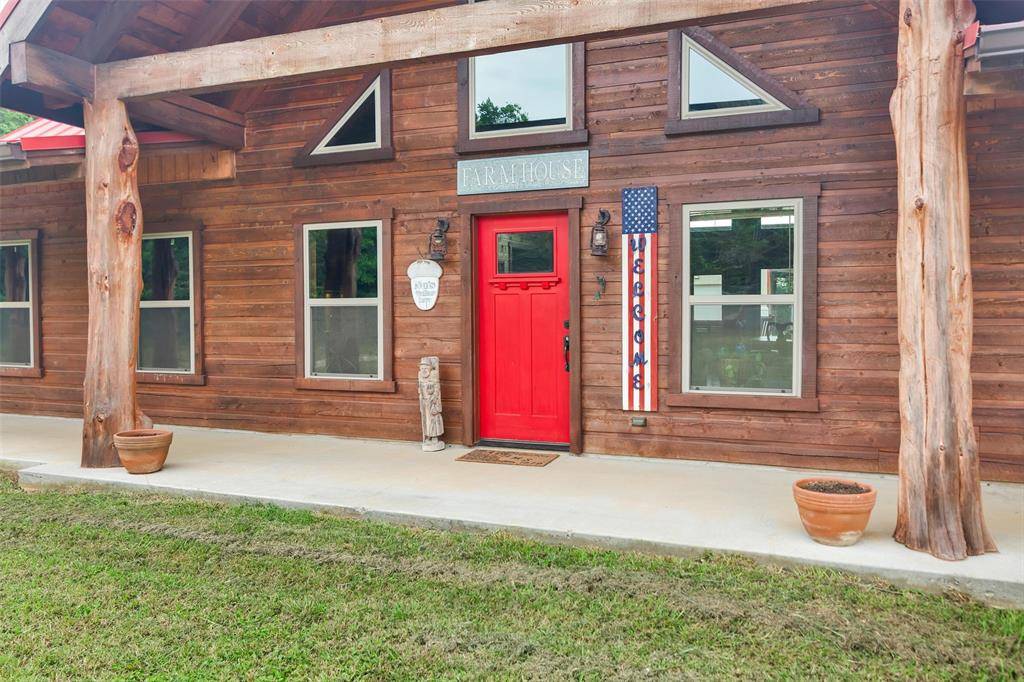 905 E Fm 120, Denison, TX 75021