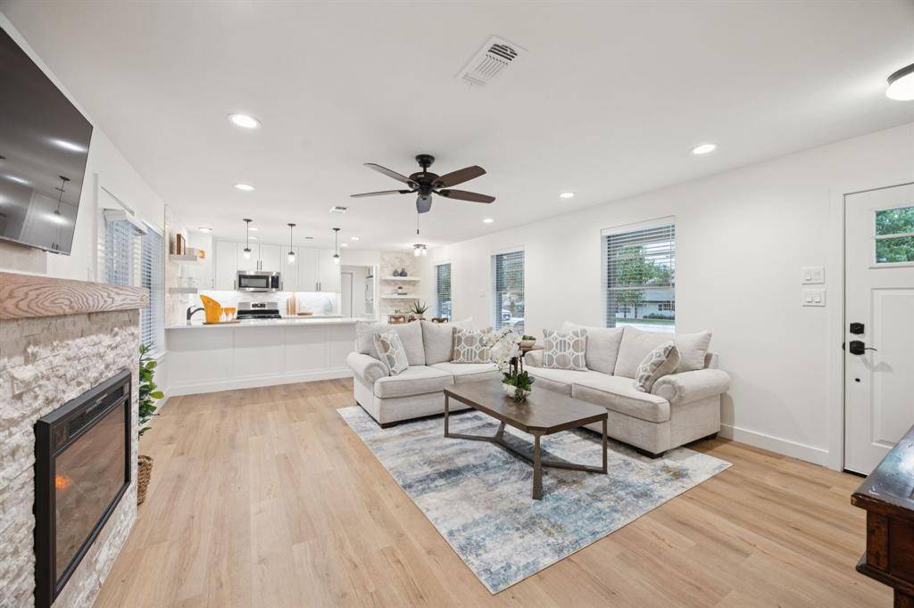 208 E 7th Street, Prosper, TX 75078