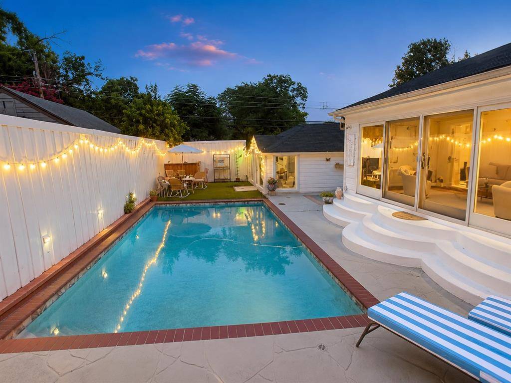 7015 Coronado Avenue, Dallas, TX 75214