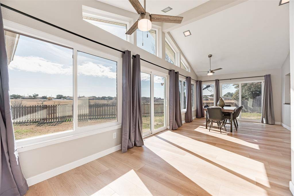 1954 Rambling Ridge Lane, Carrollton, TX 75007