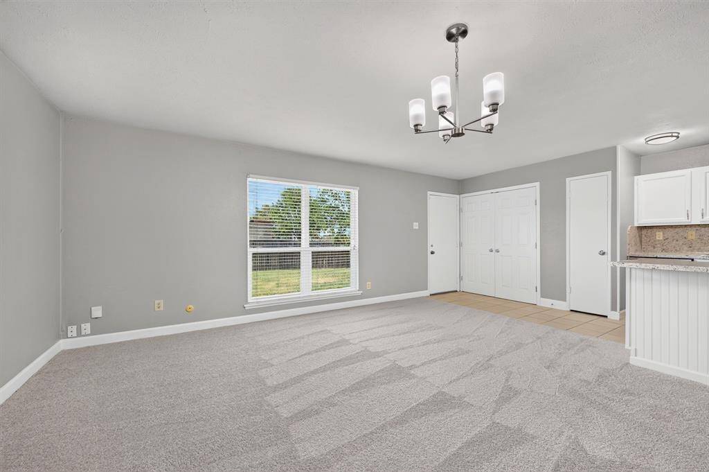 555 Hawthorne Drive, Allen, TX 75002