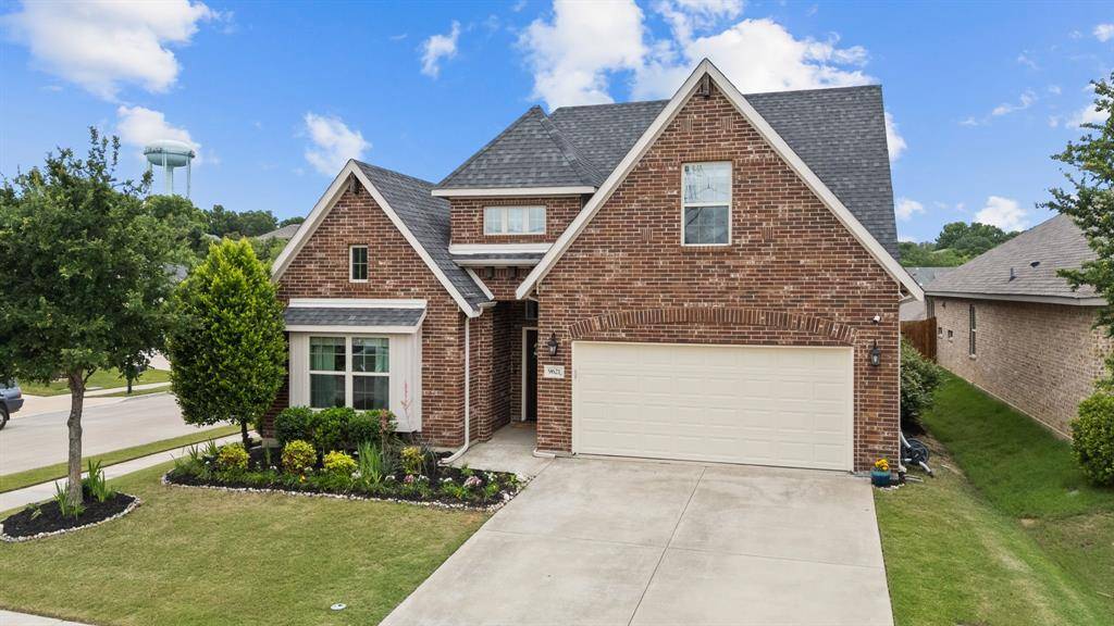 9621 Rosina Trail, Fort Worth, TX 76126