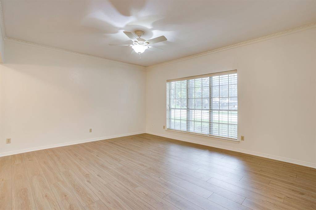 4403 S Bellaire Drive #123, Fort Worth, TX 76109
