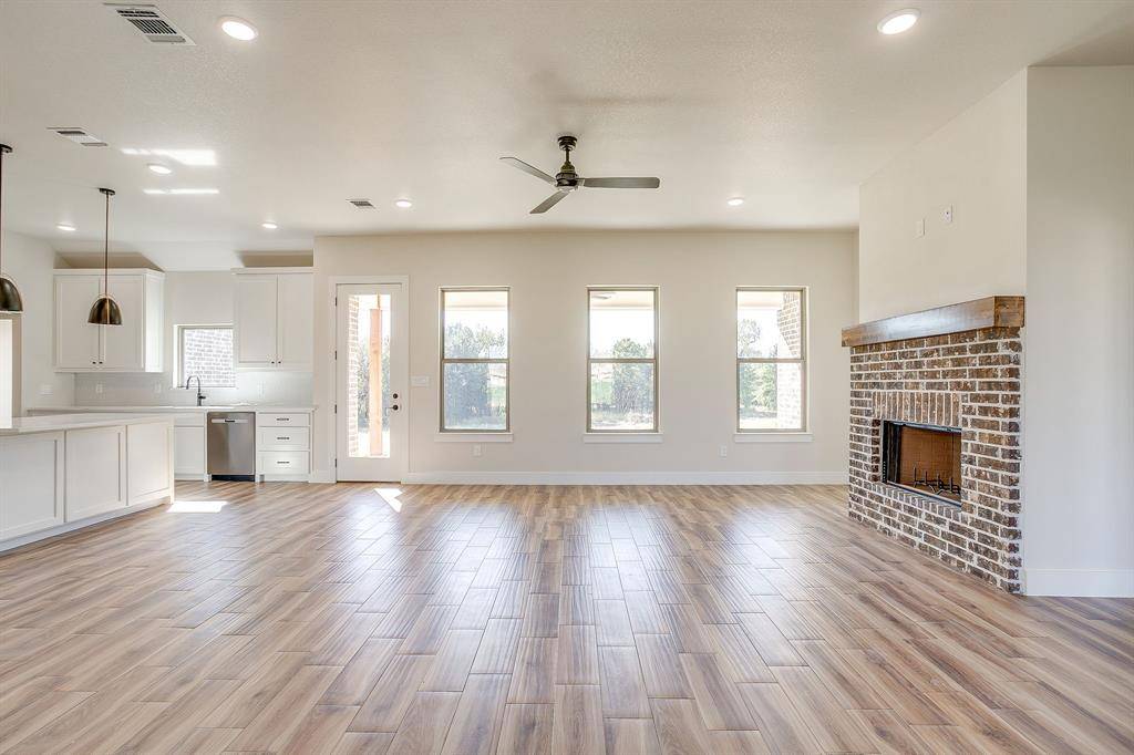 217 Kilkenny Road, Poolville, TX 76487
