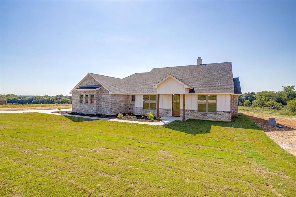 237 Kilkenny Road, Poolville, TX 76487