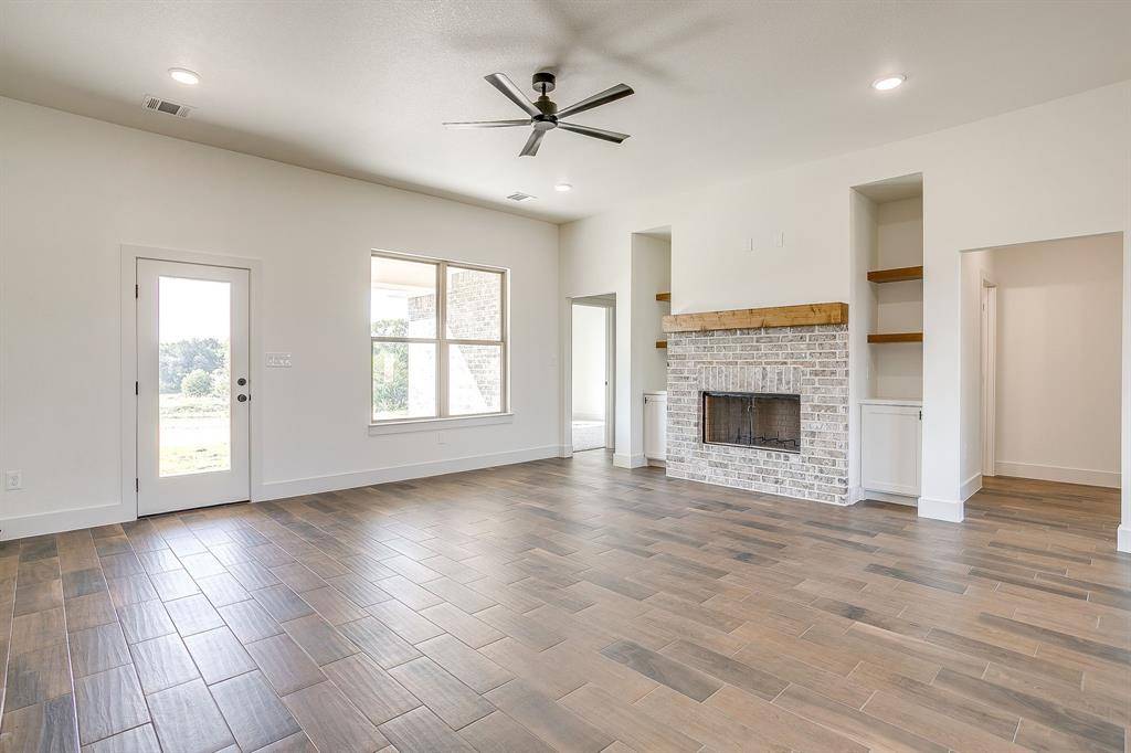 237 Kilkenny Road, Poolville, TX 76487