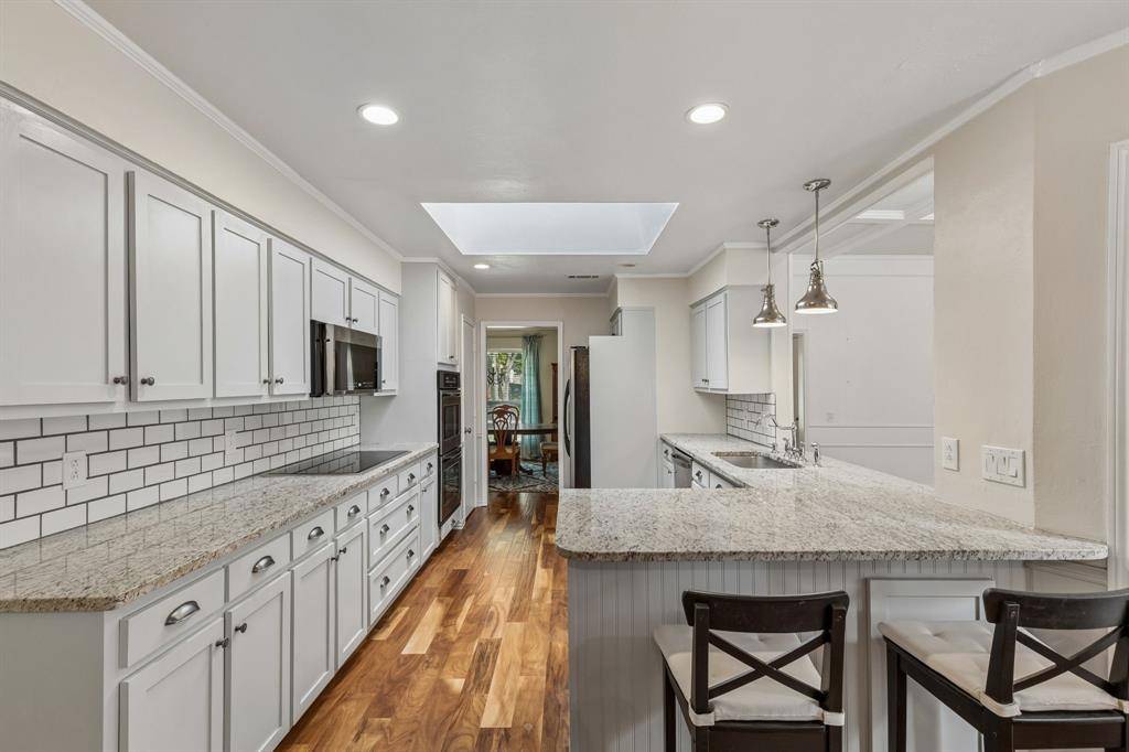 6611 Elvedon Drive, Dallas, TX 75248