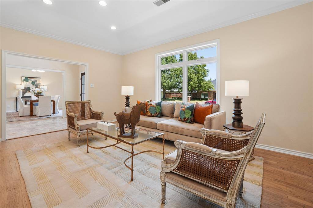 7050 Orchid Lane, Dallas, TX 75230