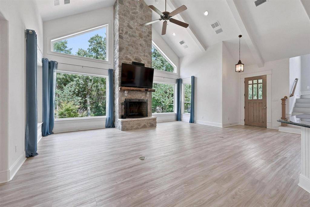 107 Memorial Street, Gordonville, TX 76245
