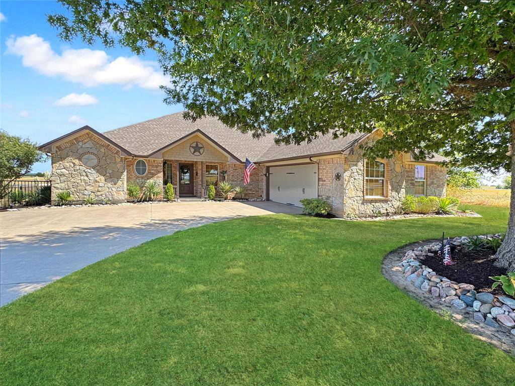 7205 Muirfield Drive, Cleburne, TX 76033