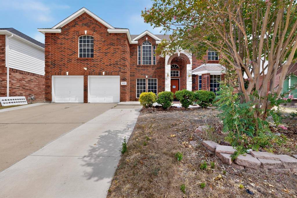 4316 Sleepy Glen Drive, Grand Prairie, TX 75052