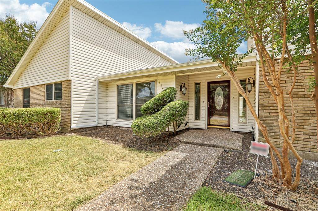 2840 Meadowbrook Drive, Plano, TX 75075