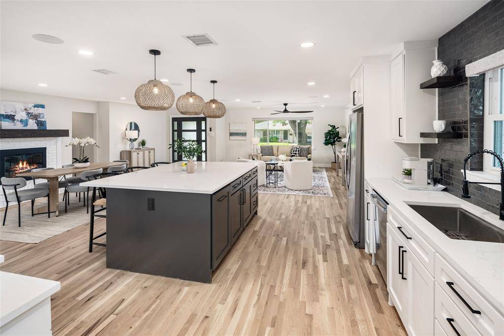 9819 Fitzroy Drive, Dallas, TX 75238