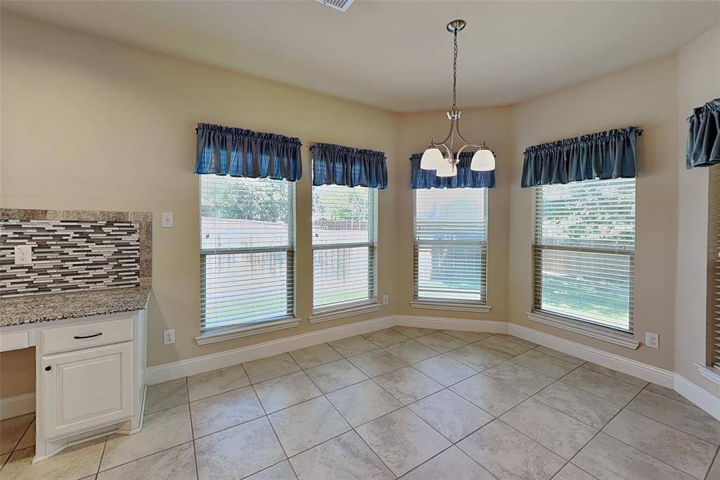 7417 Rose Crest Boulevard, Forest Hill, TX 76140