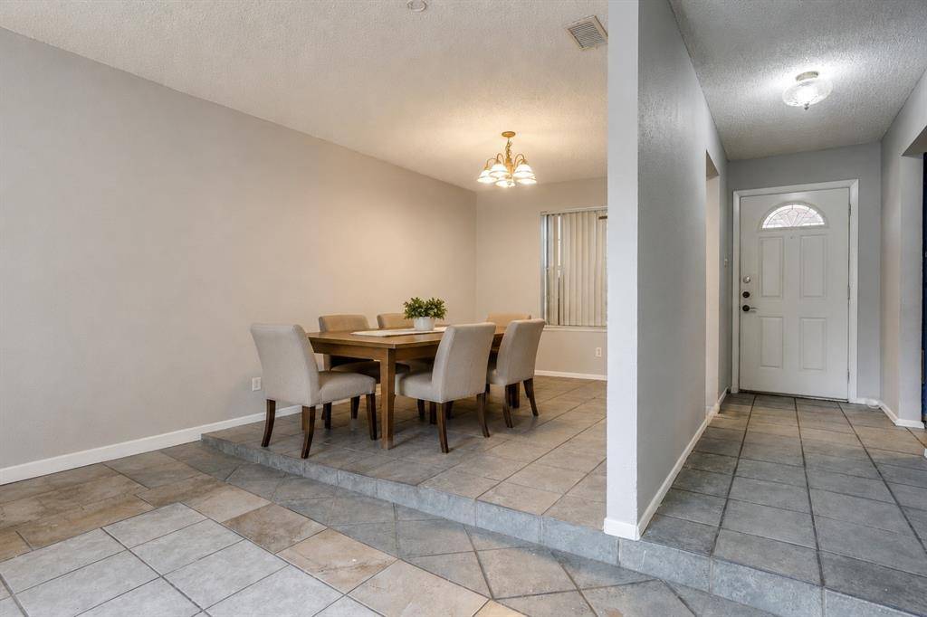 3858 Wonder Court, Fort Worth, TX 76133