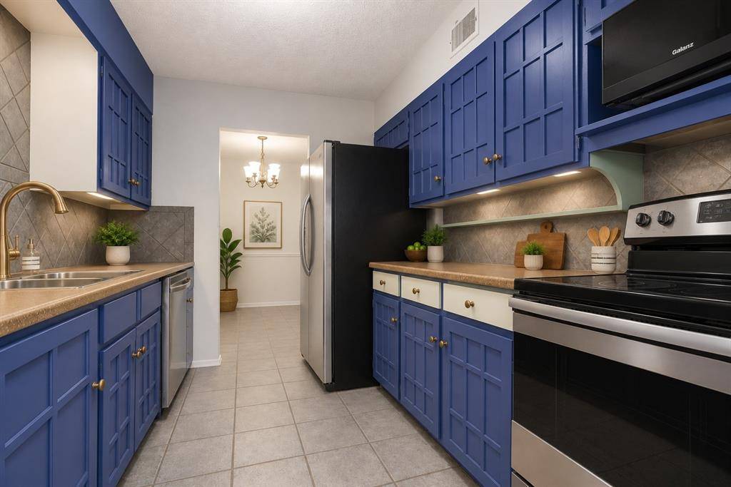 3858 Wonder Court, Fort Worth, TX 76133