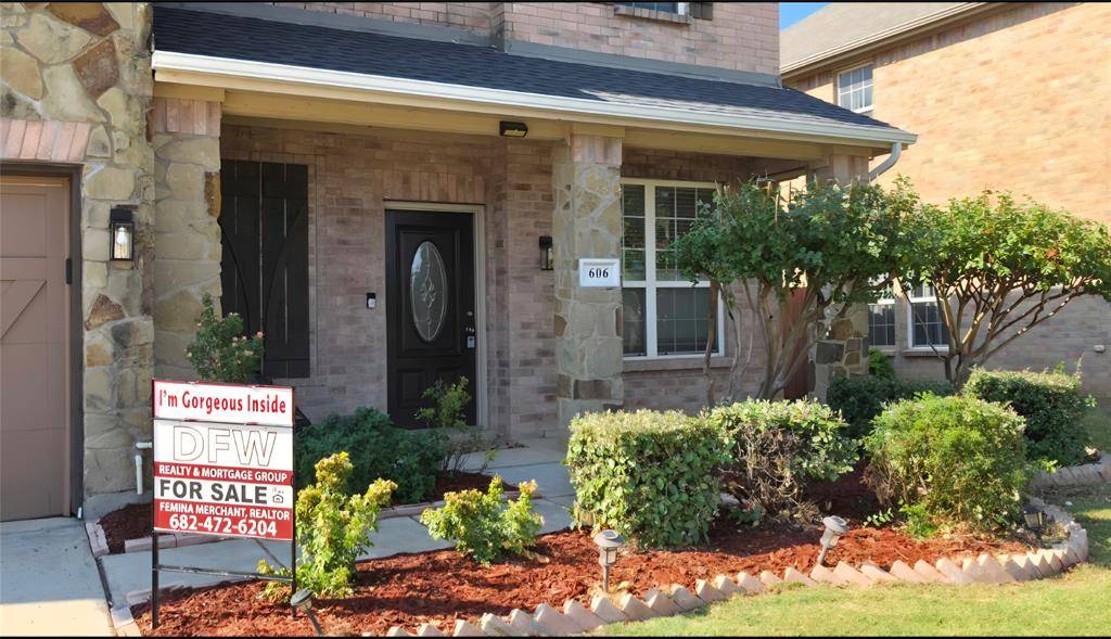 606 Port Royale Way, Euless, TX 76039
