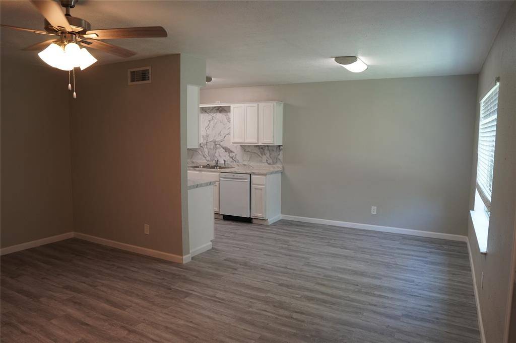 6754 Trail Lake Drive #B, Fort Worth, TX 76133