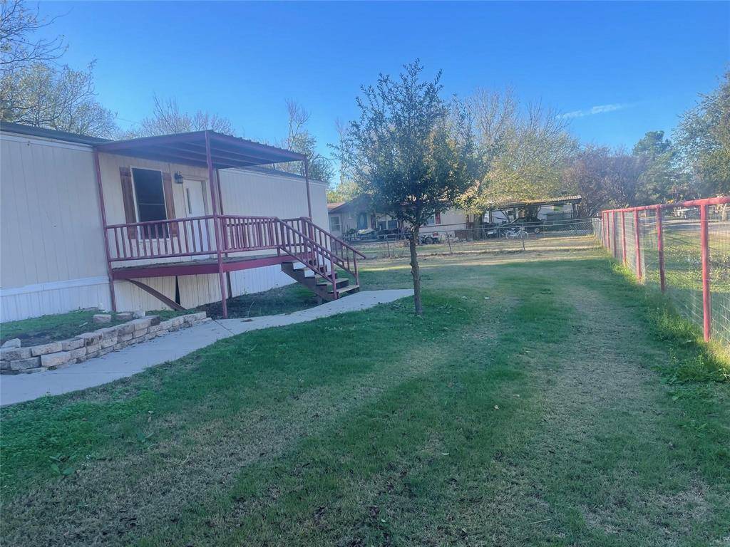 3716 Brook Valley Street, Granbury, TX 76048