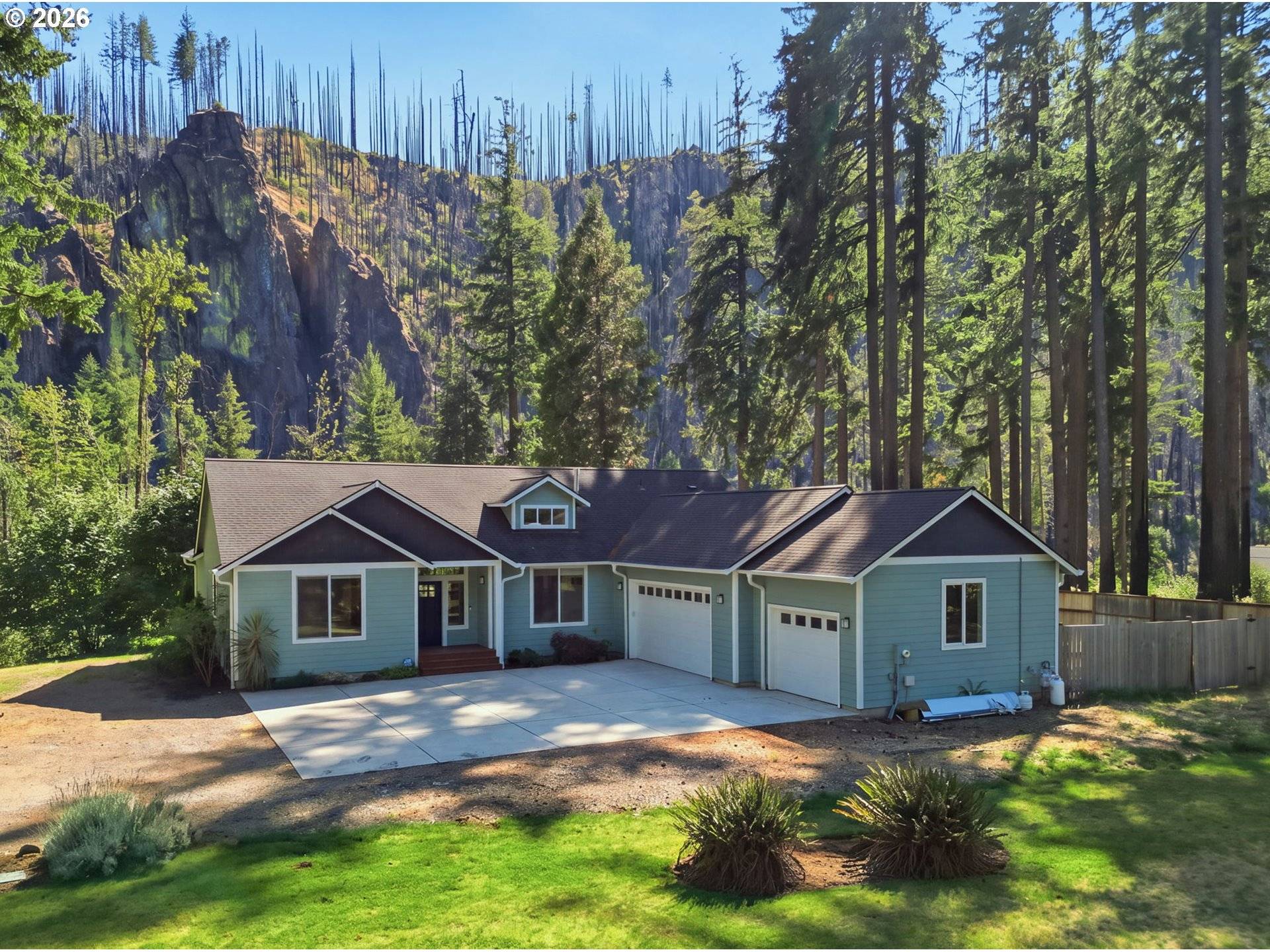 49380 MCKENZIE HWY, Vida, OR 97488