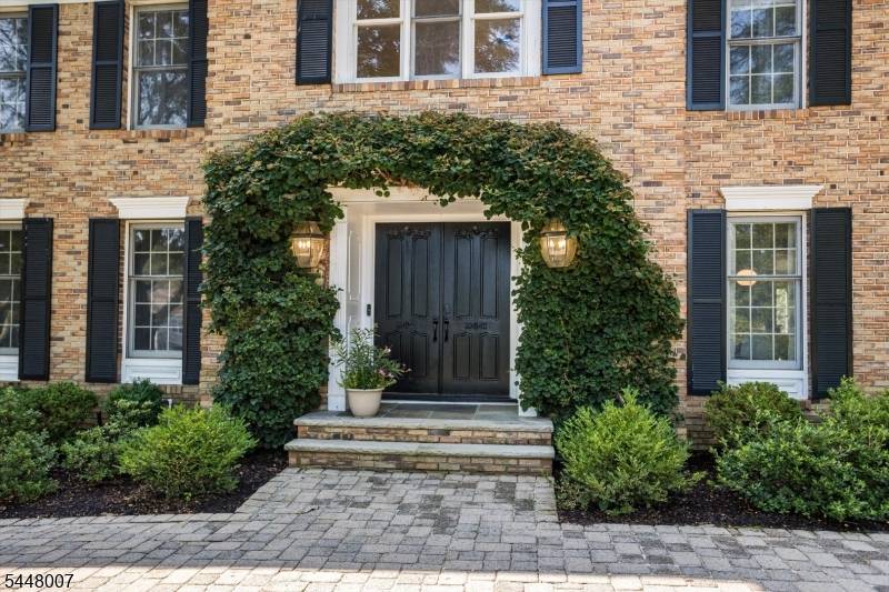24 Coventry Rd, Mendham Boro, NJ 07945