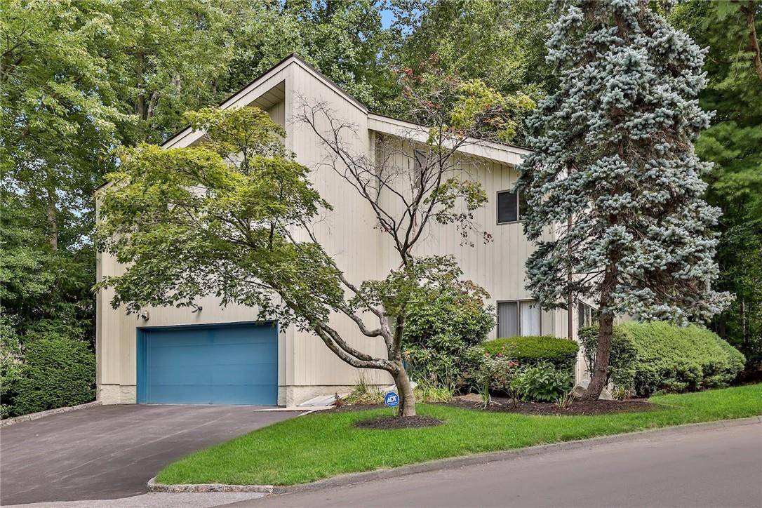 30 Talcott RD, Rye Brook, NY 10573