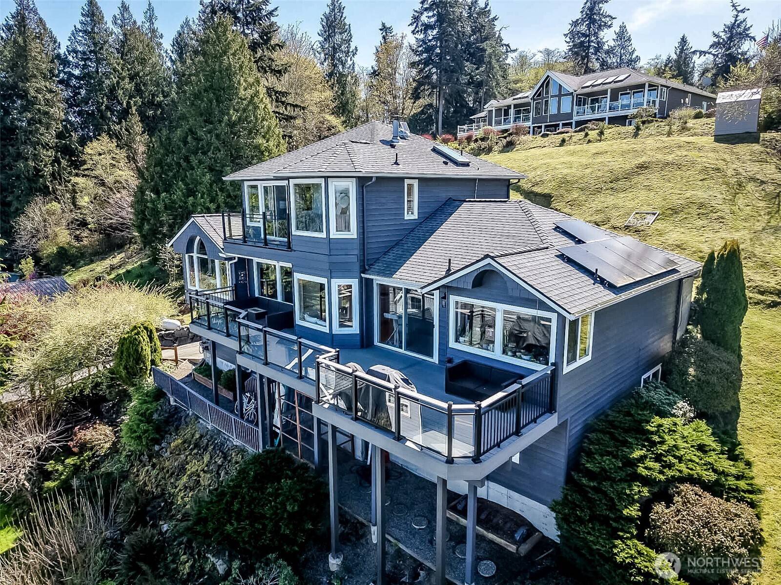 7609 NE Bruce LN, Hansville, WA 98340