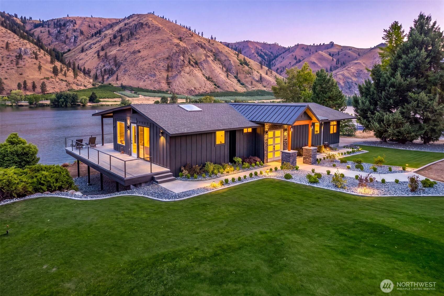 64 van Winkle RD, Orondo, WA 98843