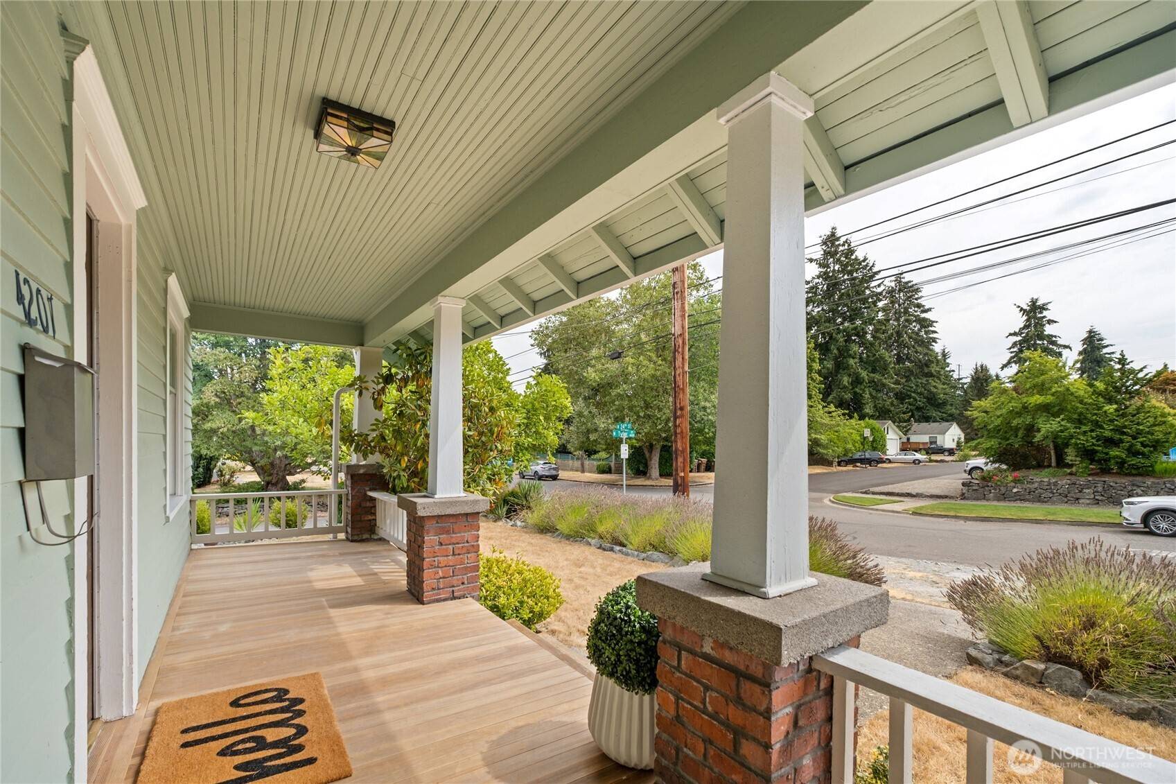 4201 N 24th ST, Tacoma, WA 98406